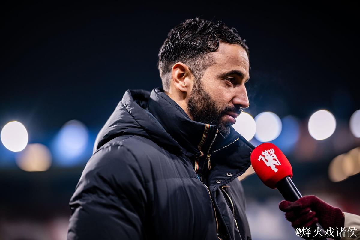 曼联主帅阿莫林被解雇 曾公开批评俱乐部 曼联主帅阿莫林被解雇 曾公开批评俱乐部